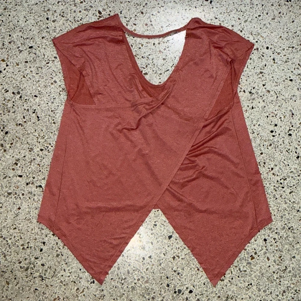Lululemon Playful Practice shirt short sleeve rustic coral 2 open back